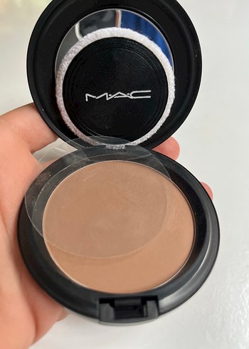 MAC Preslenmiş Pudra - Görsel 3