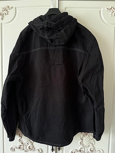 xl Beden Pull and bear siyah ters nakış