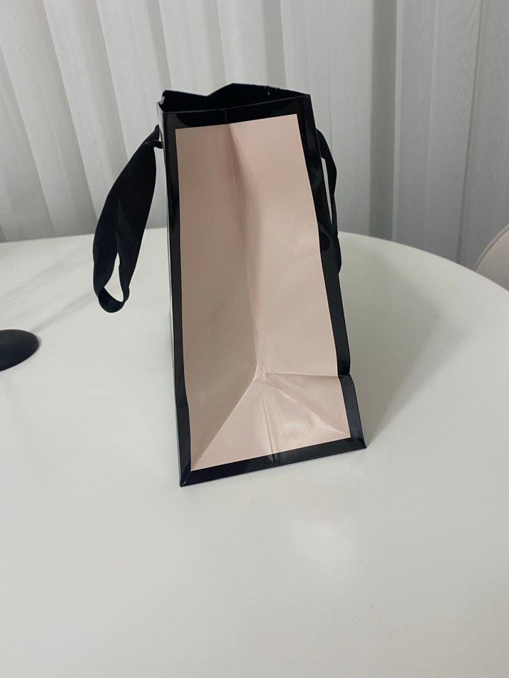 Victorias secret karton çanta - Görsel 2