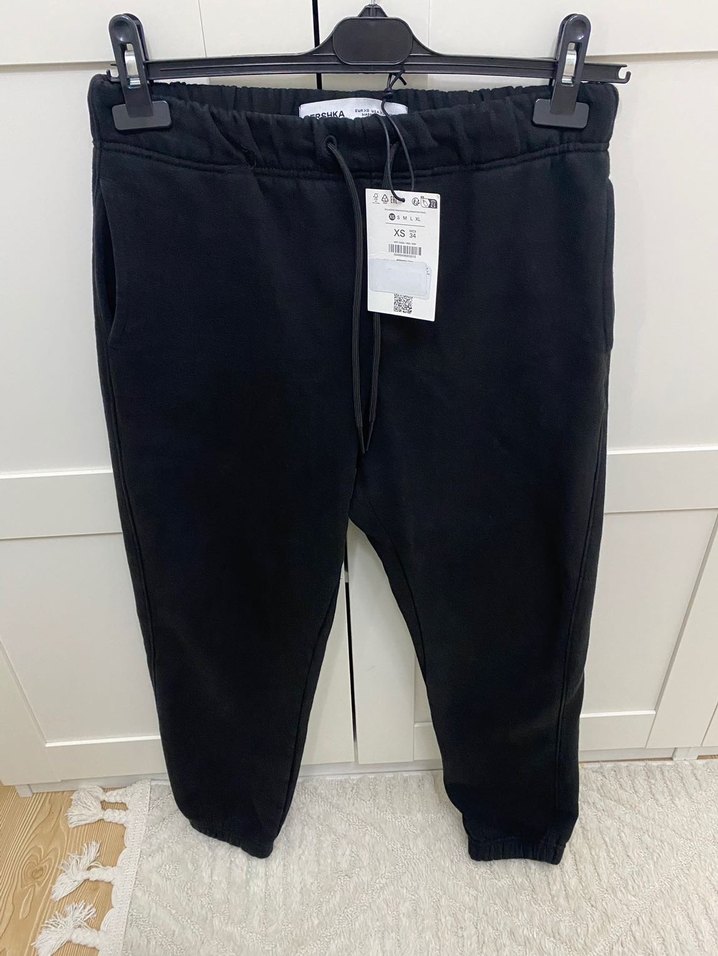 Erkek Siyah Bershka eşofman - Görsel 4