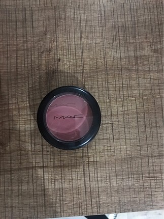 MAC Powder Blush