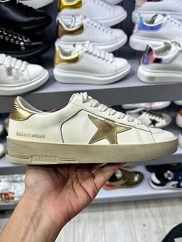 Golden Goose Deluxe Golden Goose