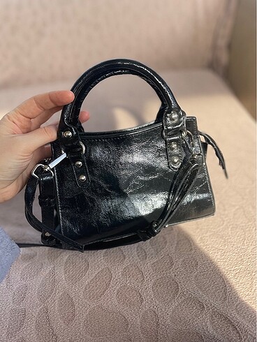 Zara Manuka siyah deri çanta