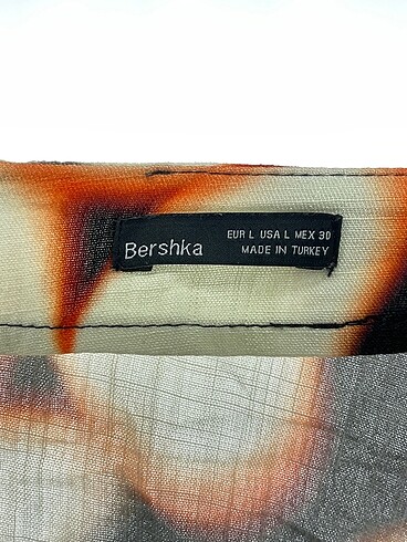 l Beden çeşitli Renk Bershka Mini Etek %70 İndirimli.