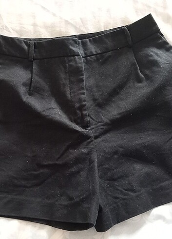 Zara short