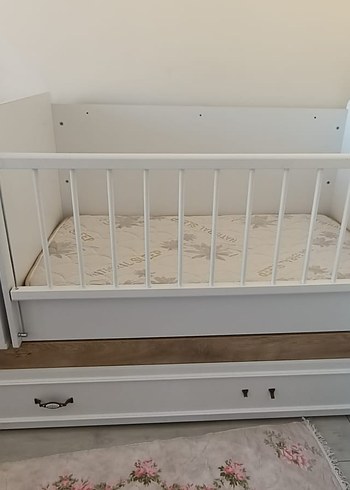 Beden beyaz Renk büyüyen beyaz beşik