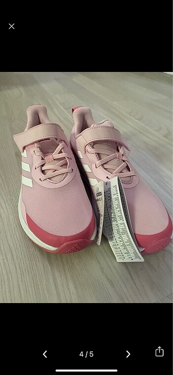 Adidas spor ayakkabı