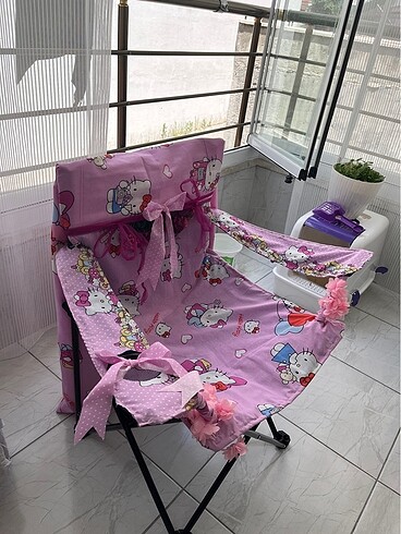 diğer Beden Hello kitty kamp sandalyesi