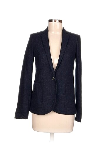 Mango Blazer %70 İndirimli.