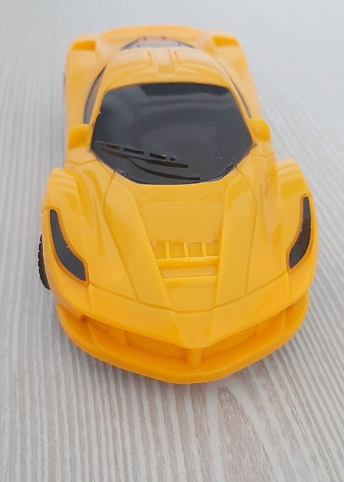 Uzaktan Kumandalı Pilli Araba - Görsel 2