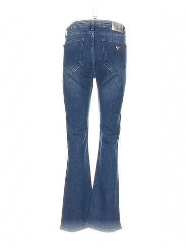 29 Beden Guess Jean / Kot %70 İndirimli.