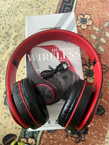 Wireless Kablosuz + Aux Girişli Kulak Üstü Bluetooth Kulaklık (S