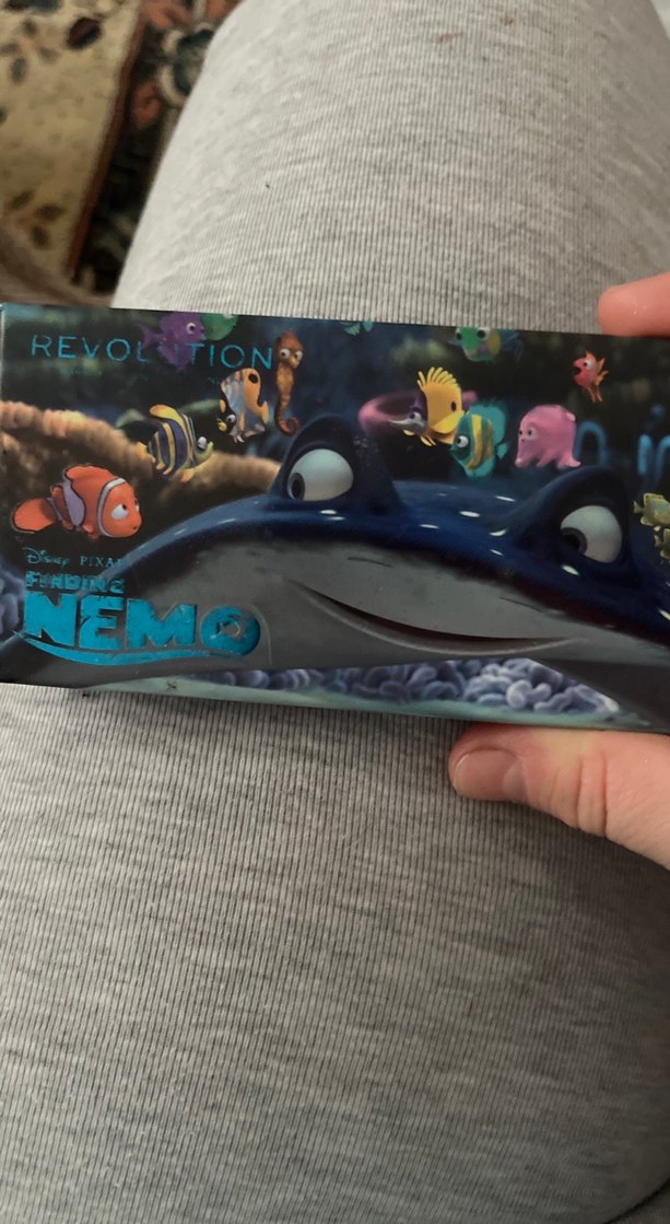 Revolution nemo  highlighter ve bronzer palet - Görsel 2