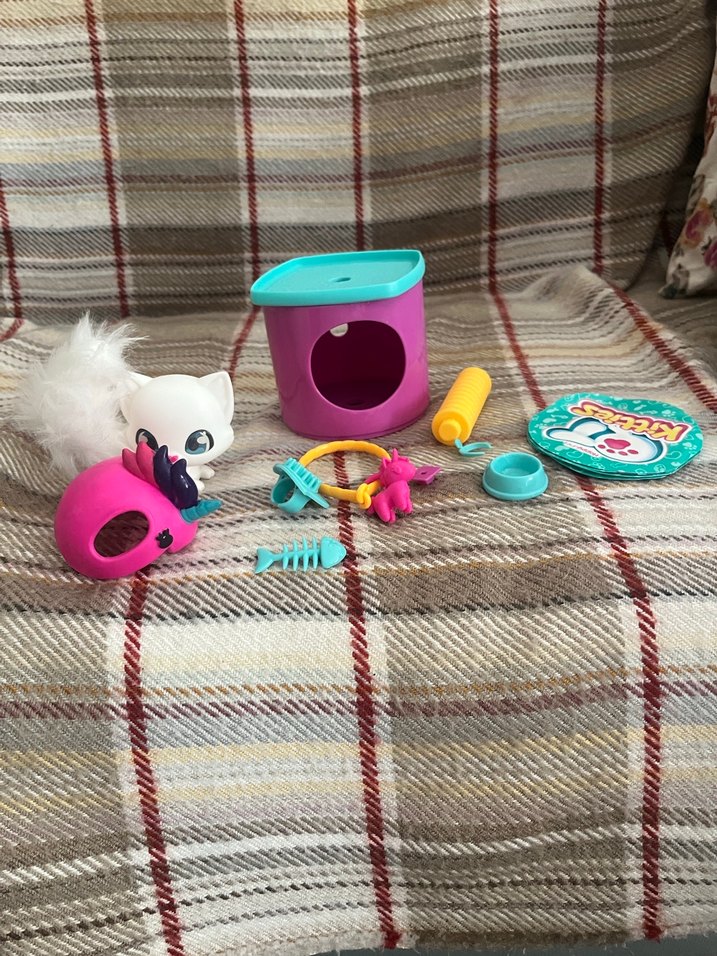 QT Kitties
QT Kitties Sürpriz Aksesuarlı Yavru Kedi Rosie - Görsel 2