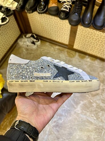 Golden Goose Deluxe Hi Star