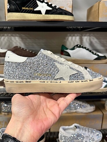 Golden Goose Deluxe Hi Star