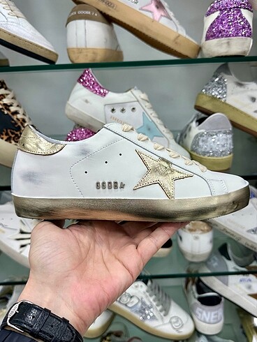 Golden Goose Deluxe Superstar