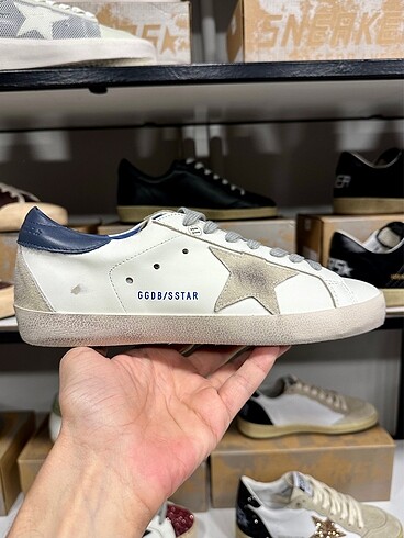 Golden Goose Deluxe Superstar