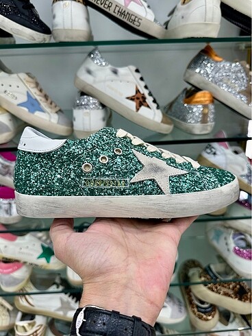 Golden Goose Deluxe Superstar