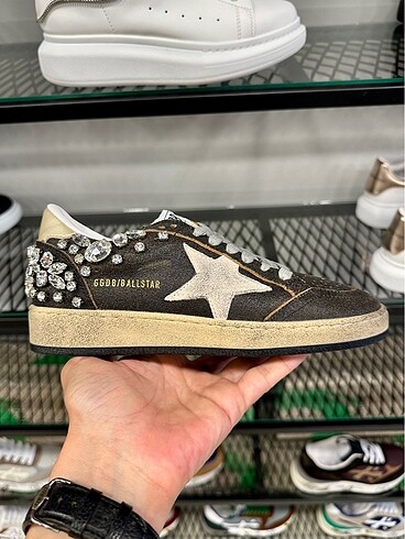 Golden Goose Deluxe Ballstar