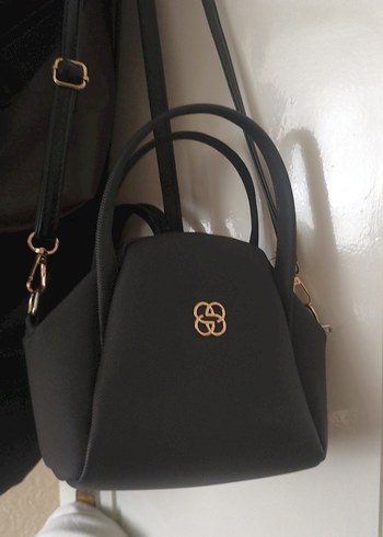 Siyah Deri Kadın Omuz Çantası - Görsel 2