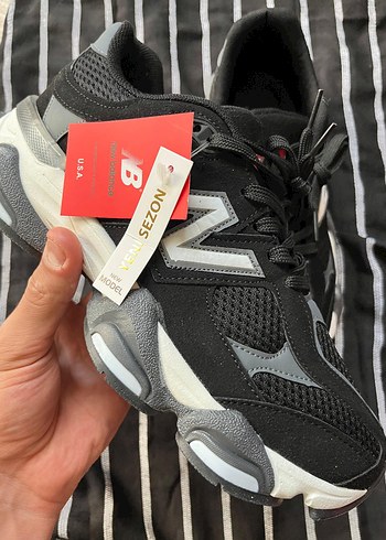 Siyah Gri Spor Sneakers New Balance 9060