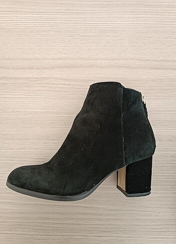 Stradivarius STRADIVARIUS 36 NUMARA BOT