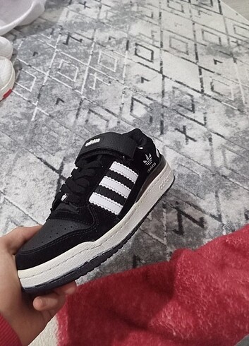 Adidas ayakkabı