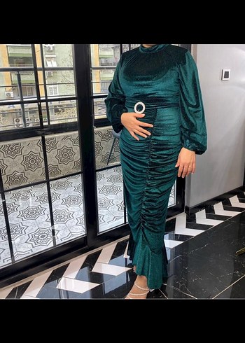 Uzun Kollu Yüksek Yakalı Yeşil Kadın Elbise - Görsel 2