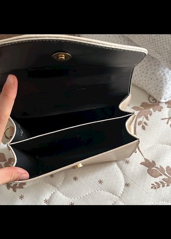 Bej Deri Tokalı Kadın Çanta - Görsel 3