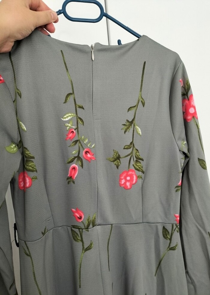 Çiçekli köyü elbise  - Görsel 2