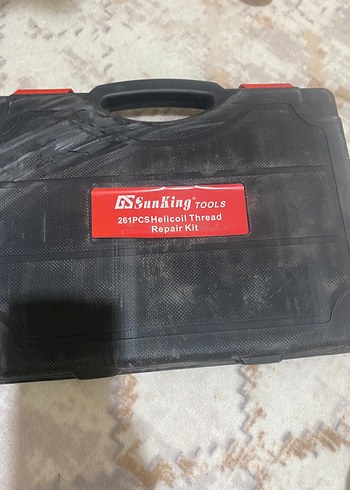 Beden Kırmızı Saplı Model Seti