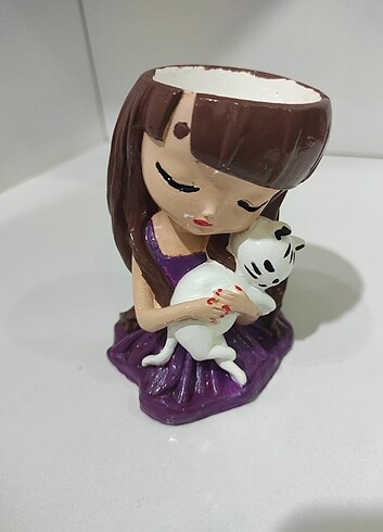 English Home KEDİLİ KIZ 
