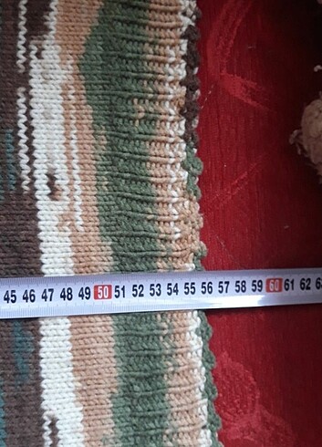 l Beden yeşil Renk Süveter.