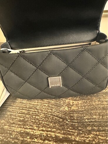  Beden Tory Burch
