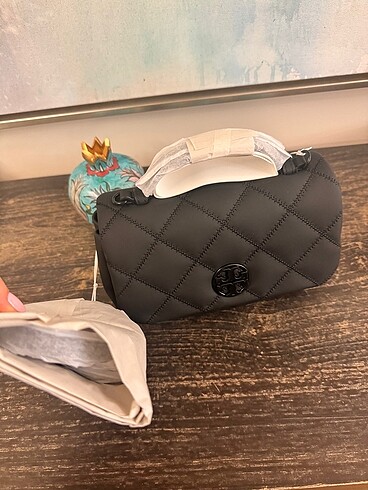  Beden siyah Renk Tory Burch
