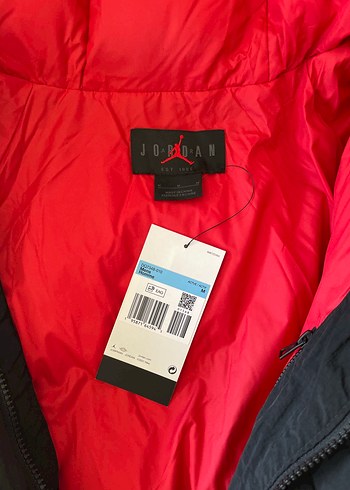 m Beden siyah Renk Jordan MJ Essential Puffer Mont Siyah (M)