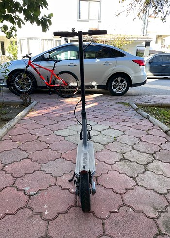 Ducati Pro-I Evo Elektrikli Scooter - Görsel 4