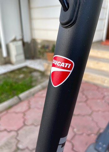 Ducati Pro-I Evo Elektrikli Scooter - Görsel 9