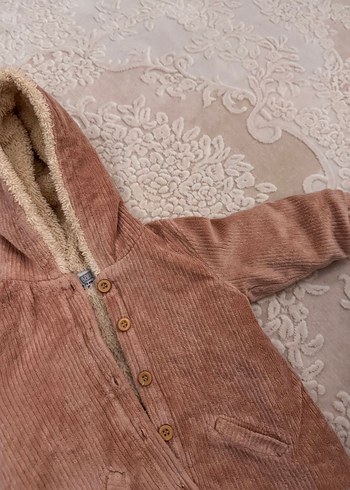 Erkek bebek Kapüşonlu Bej Kürk Detaylı Mont 6-9 ay - Görsel 3