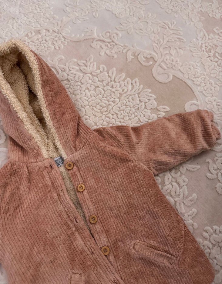 Erkek bebek Kapüşonlu Bej Kürk Detaylı Mont 6-9 ay - Görsel 3