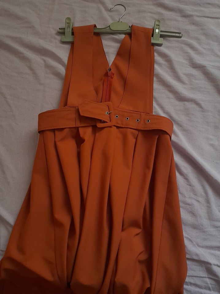 Askılı Uzun Turuncu Drapeli Tulum - Görsel 2