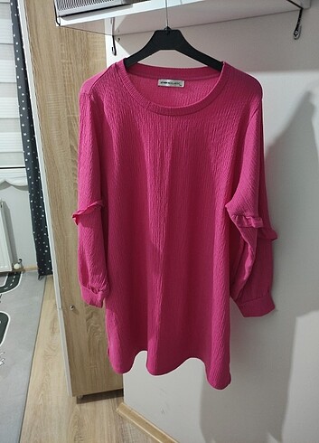 Pembe tunik