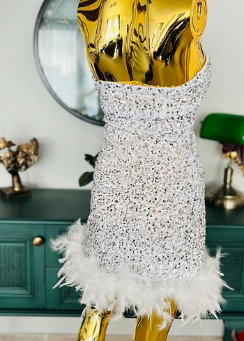 Hadise model - Görsel 2