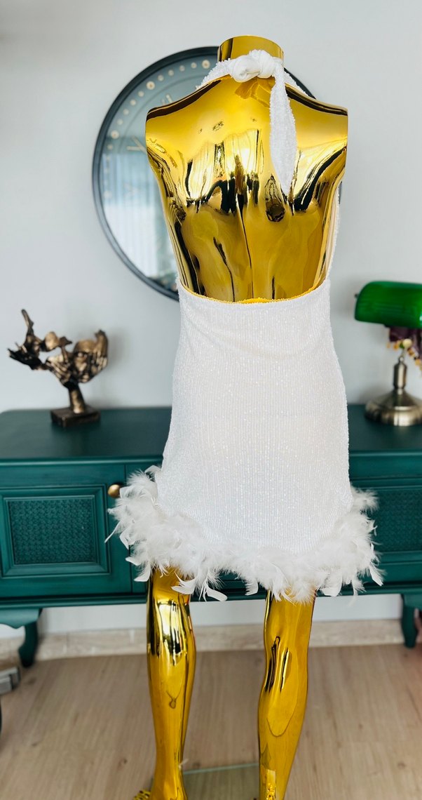 Hadise pul payet tüy detaylı - Görsel 2