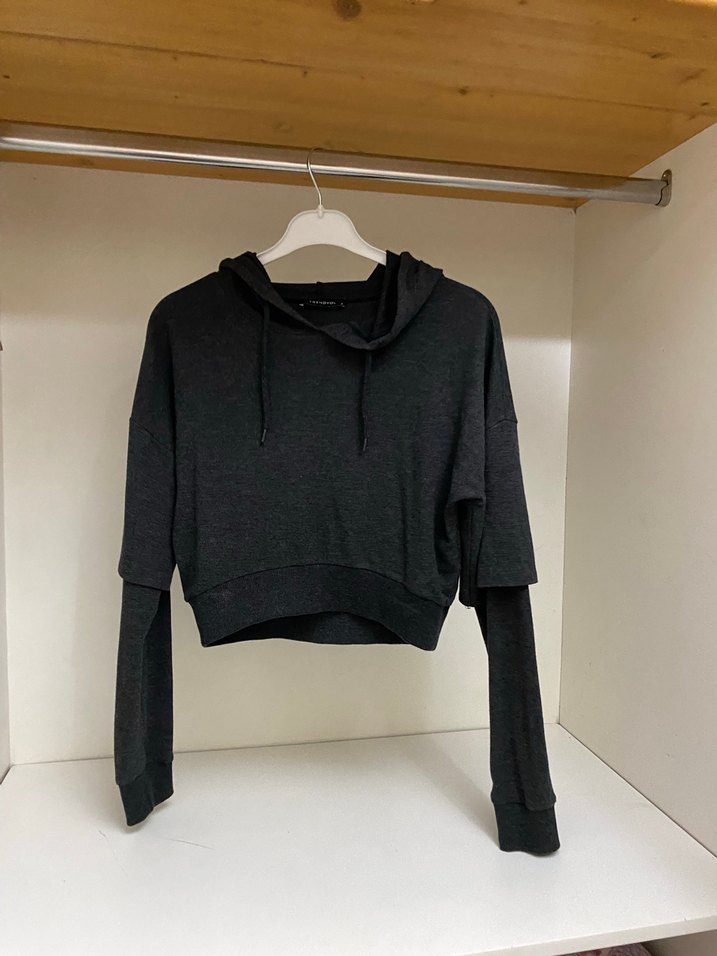 Gri Kapüşonlu Kadın Sweatshirt - Görsel 2