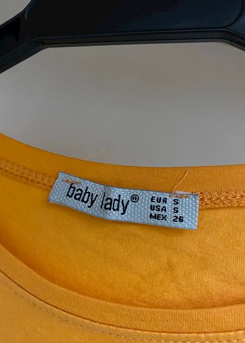 Sarı Baskılı Kadın Tişört - Görsel 5