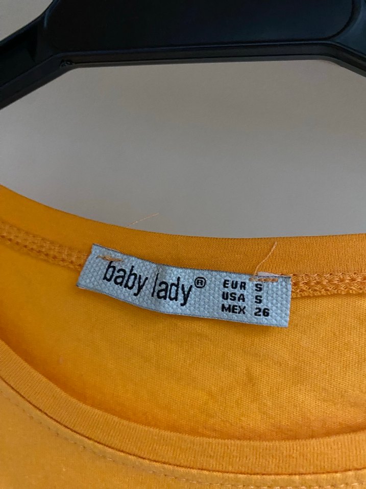 Sarı Baskılı Kadın Tişört - Görsel 5