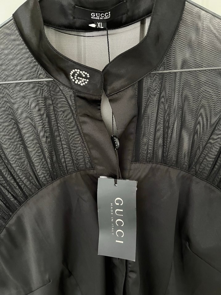 Gucci Siyah Düğmeli V Yaka Tül bluz - Görsel 3