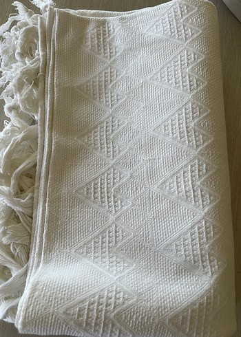 Püsküllü Beyaz tek kişilik pike - Görsel 3